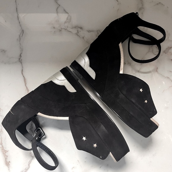 Hermes Tournis Velvet Goatskin Wedge Sandals - Picture 4 of 4